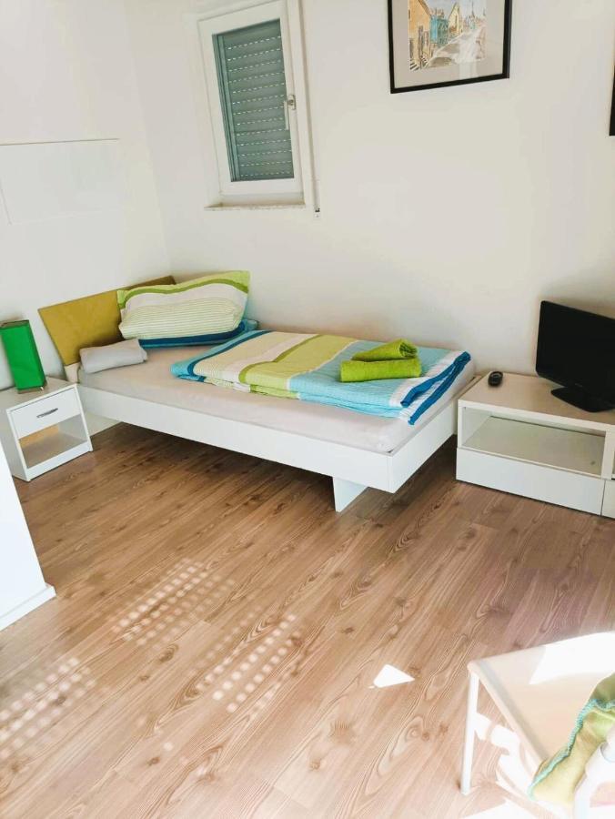 Sylvis Home Zentral Gelegenes Ferienhaus In Ruhiger Lage Fürth Zewnętrze zdjęcie
